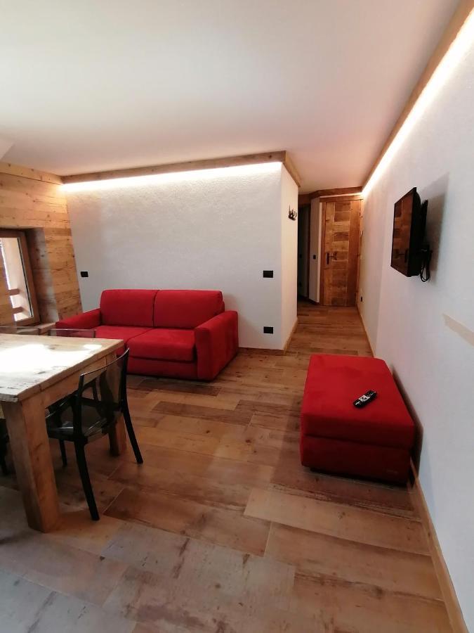 Maison De Meuny Курмайор Стая снимка