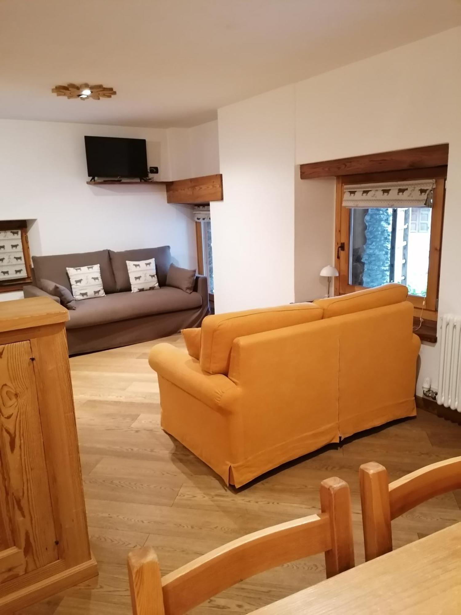 Maison De Meuny Курмайор Стая снимка
