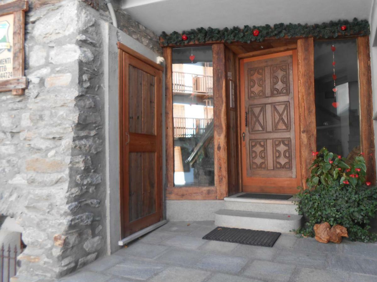 Maison De Meuny Курмайор Екстериор снимка