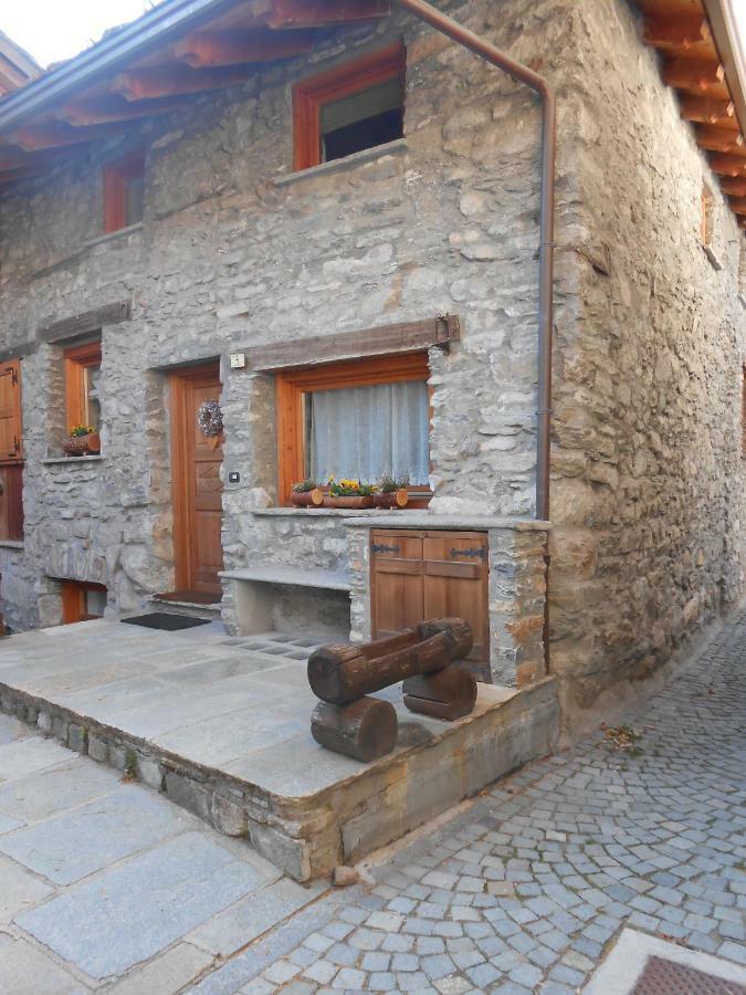 Maison De Meuny Курмайор Екстериор снимка