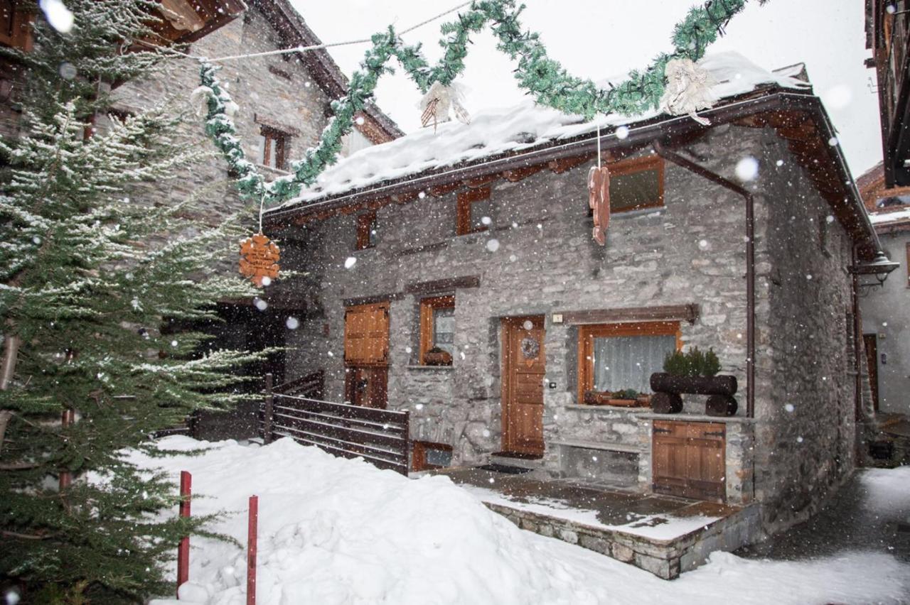 Maison De Meuny Курмайор Екстериор снимка