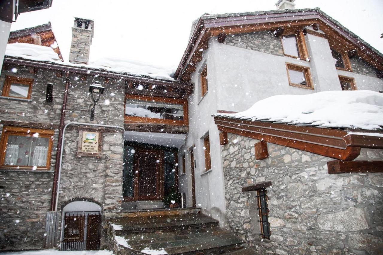 Maison De Meuny Курмайор Екстериор снимка